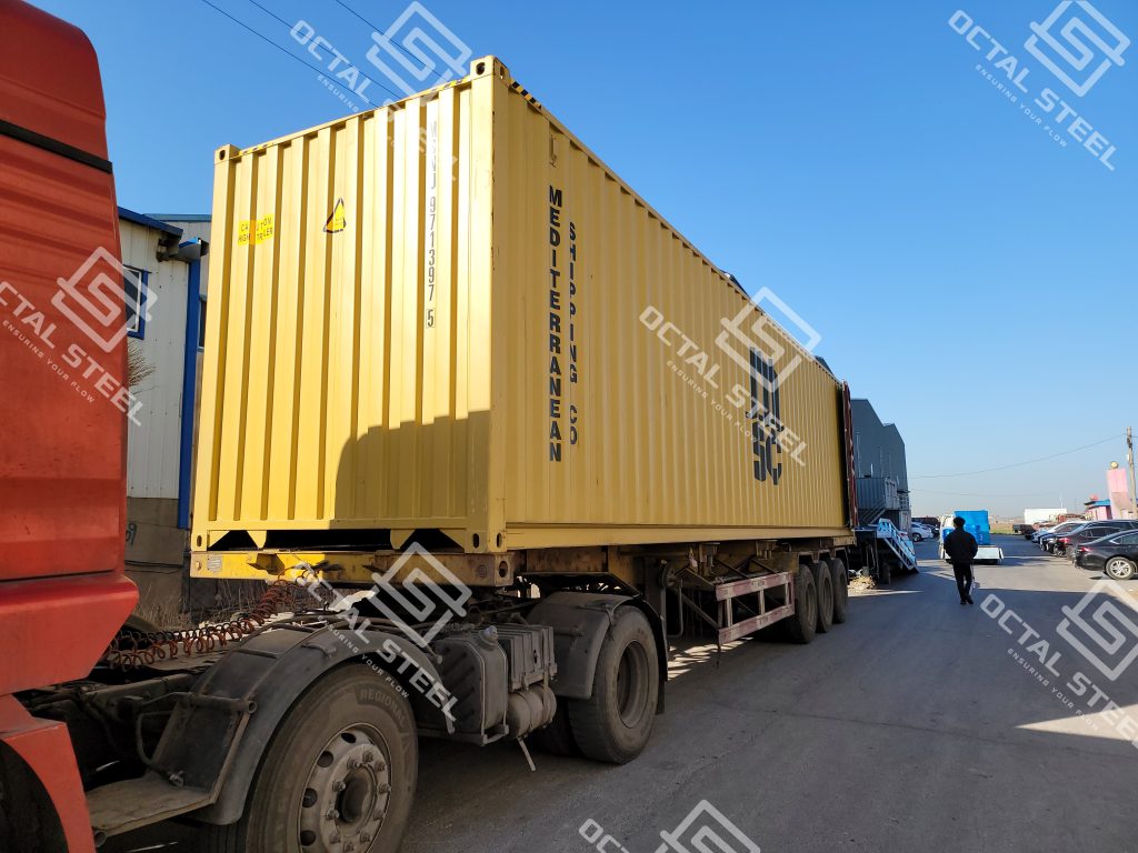 Container loading by Octal Steel for seamless pipes and industrial equipment export
